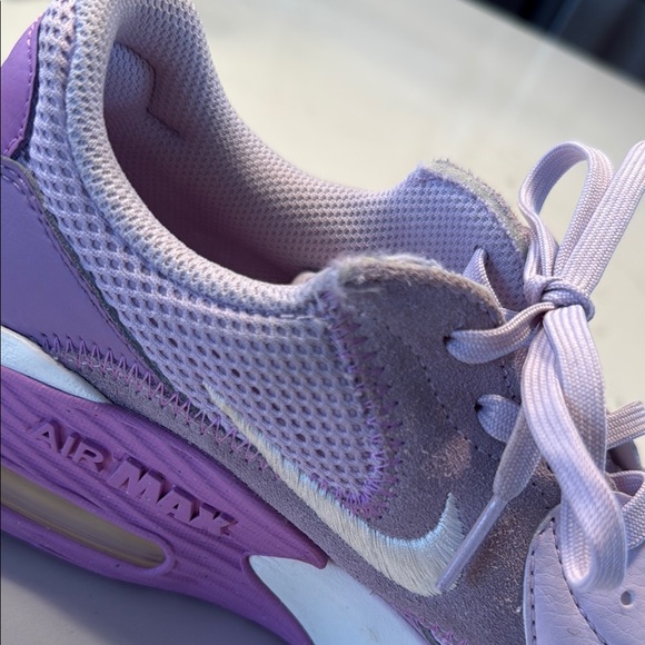 Nike Air Max Women's Sneakers - Lavender and Cream. - Picture 5 of 6